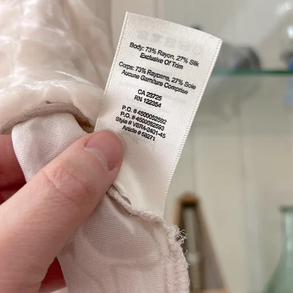 Wilfred Velvet Appliqué Top - Picture 4 of 5